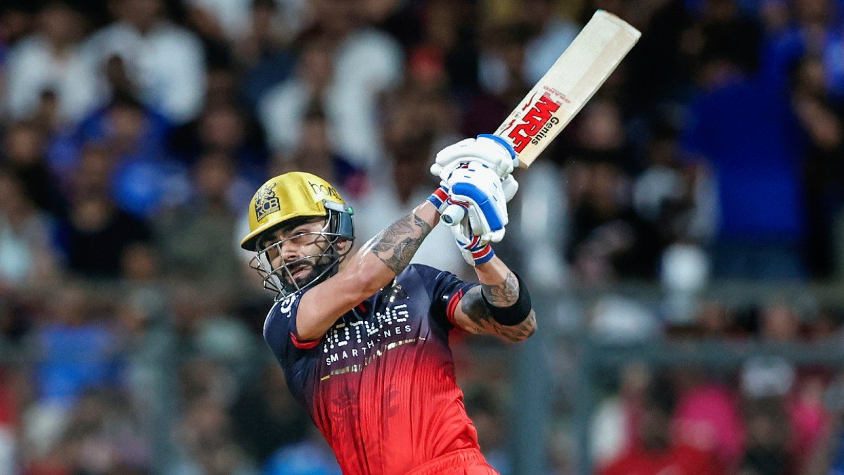 Fancricket12's tweet photo. The finest cricketer in limited overs.

It wasn't a road. It wasn't bad conditions for batting. But one had to get used to the extra bounce. As the match progressed, it slowed down a bit too.

Virat Kohli, however, blended the skills of an expressionist painter, alongside that of a man who would judiciously save his money for the future, to chase it down. An innings that would be penned down with an indelible ink in the world of IPL.