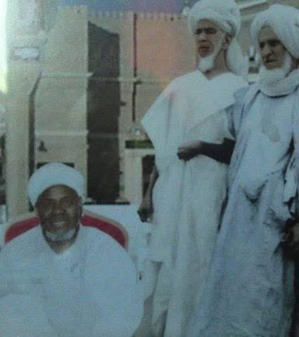 MomoBarham's tweet photo. A l’évidence,Dieu m’a créé pour résoudre les problèmes,il m’a confié le secret des secrets RTA
Alhamdoulilah https://t.co/ngt60C0vq2