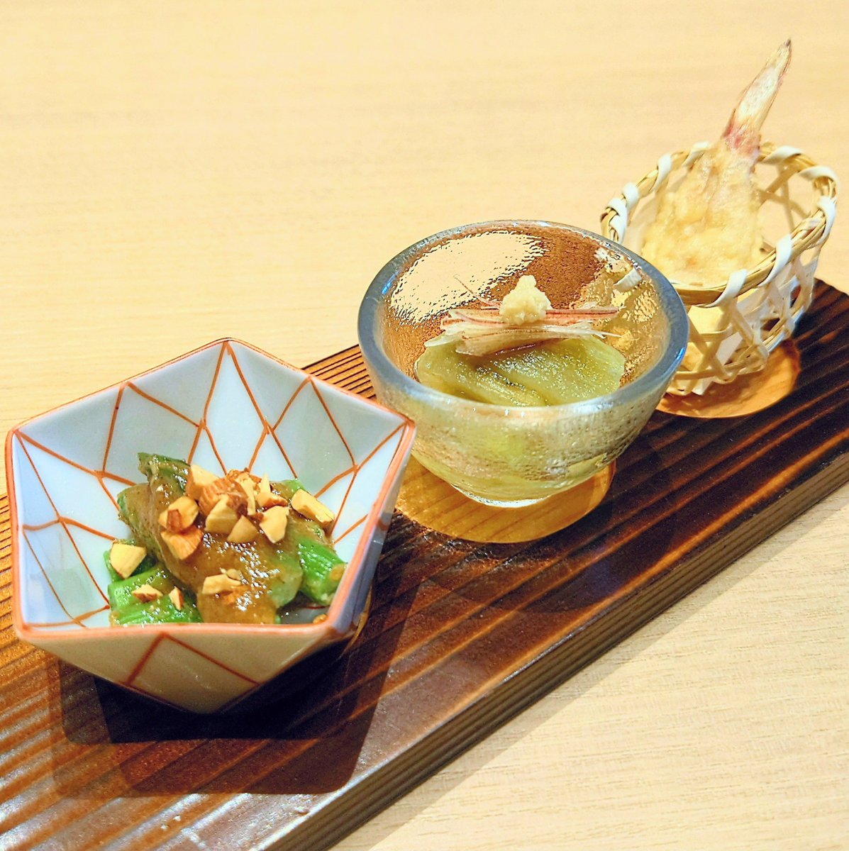 kandayabusoba's tweet photo. 今月の三種盛り

アスパラの胡麻和え
茄子のお浸し
谷中しょうがの天ぷら

旬の食材を使用した季節の肴

お蕎麦とご一緒にお酒のお供にどうぞ🤗

※商品の入荷状況によりメニューの変更がある場合がございます。ご了承下さい。

#かんだやぶそば ⁡⁡⁡⁡⁡ https://t.co/aWksHWWzKN