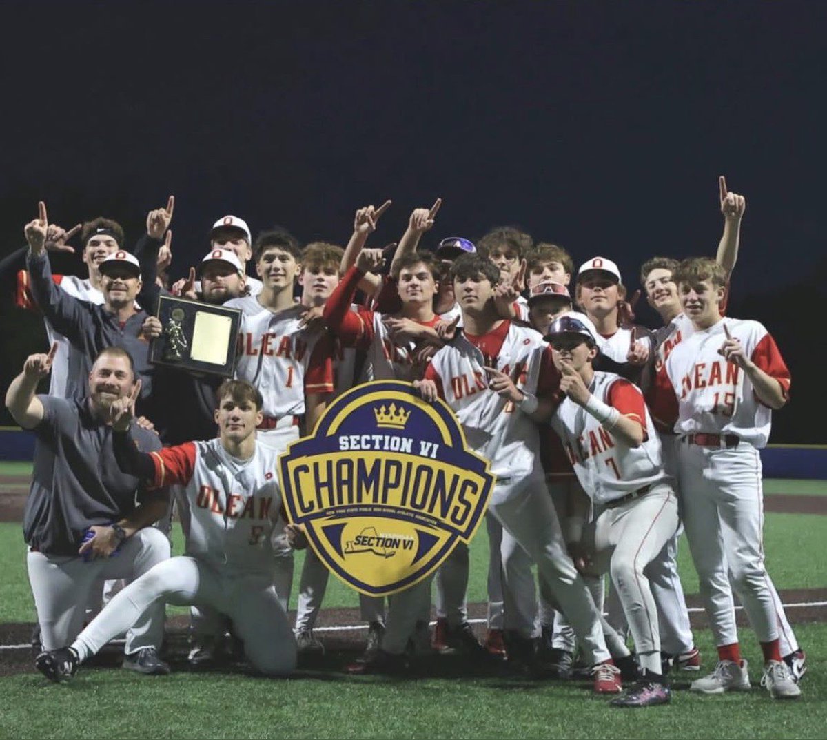 Dominik03_'s tweet photo. What a season.

🏆 Section VI Class A2 Champions
📈 18-2 Record

Grateful to be part of a team that will be remembered in Olean baseball history.

.379 AVG | .471 OBP | .552 SLG | 1.022 OPS

Thank you to Coach DeGolier, Coach Perry, Coach Retch, my teammates, family, and everyone who supported us this season.

Excited for @SLShowBaseball this summer. #2029