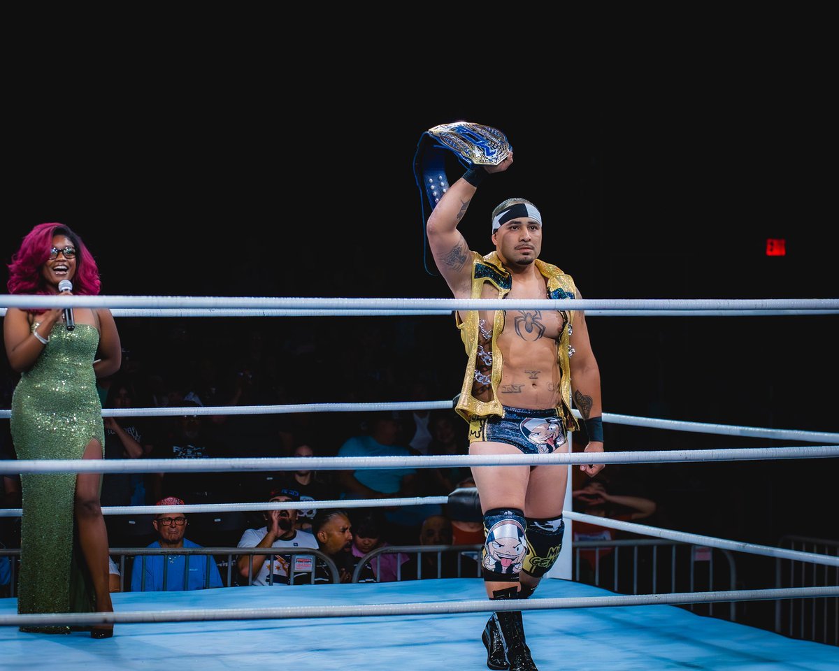 Trev26's tweet photo. So happy The Radioactive Papi @DannyLimeLight coming back to Reality Of Wrestling. You know he coming back for gold and going be a 2X Reality of Wrestling Champion! https://t.co/UImu0vPobn