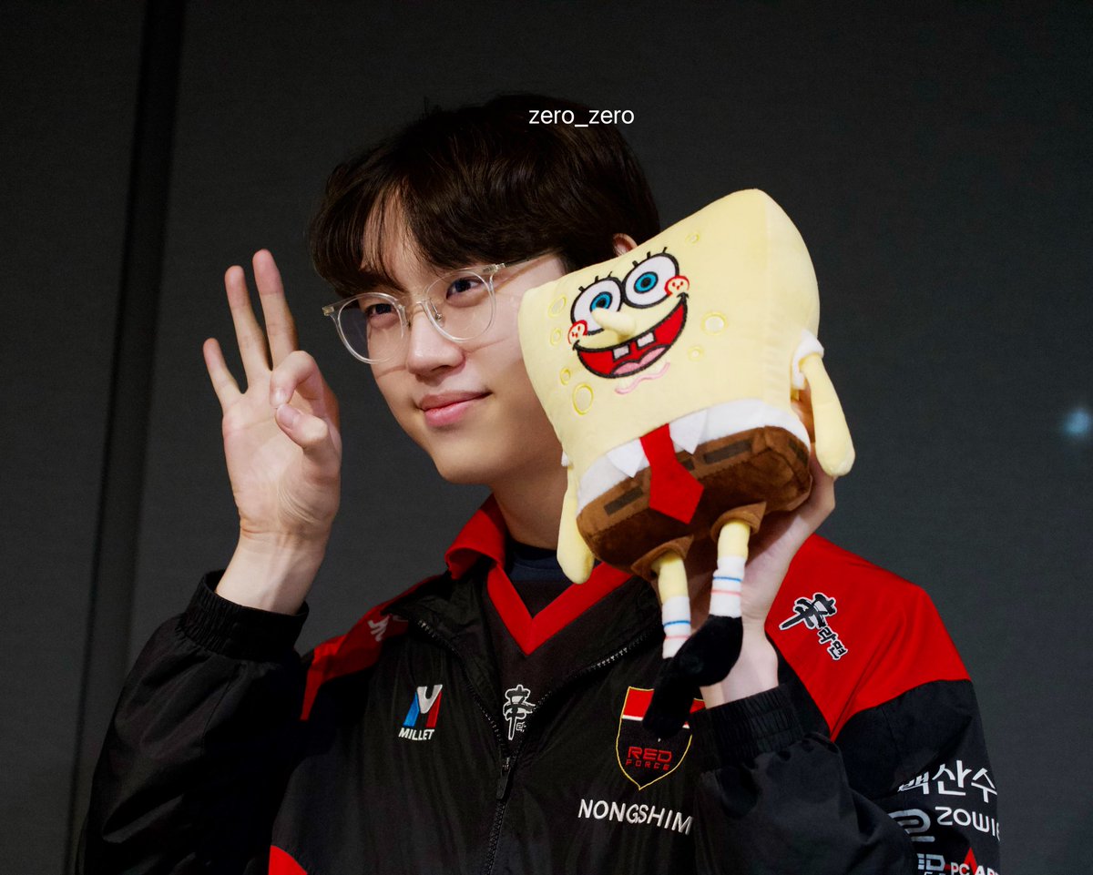 Gilchae_'s tweet photo. 2026.05.31. NS vs DK 
1,2라운드 마지막 팬미팅٩( ᐛ )و 수고했당
#sponge #스폰지 #배영준 https://t.co/b7ZHtad1TT