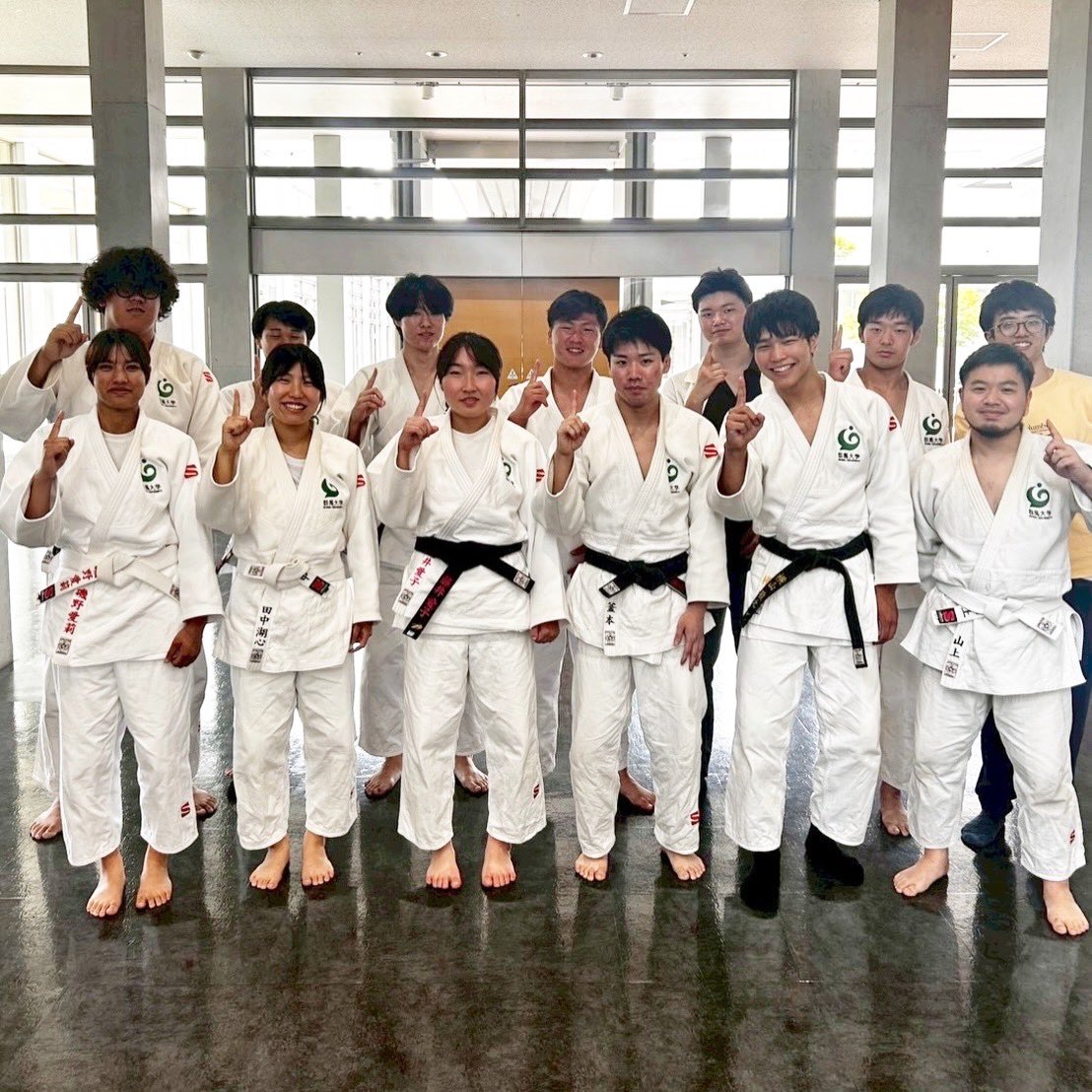 Gunma1m's tweet photo. 5/31、関東学生柔道優勝大会に出場してきました。
悔しい結果となりましたが、現時点での力試しをすることができました。
この悔しさをバネに、来年の関東学生では目標とする結果を残せるよう、部員一丸となって頑張っていきたいと思います。
これからも群馬大学の応援よろしくお願いします！！ https://t.co/2vH9ruTUKx