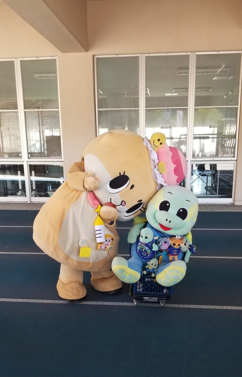 ちぃたんと｢はい、ニータン📷✨｣ おててが、あったかかった☀️ ちぃ
