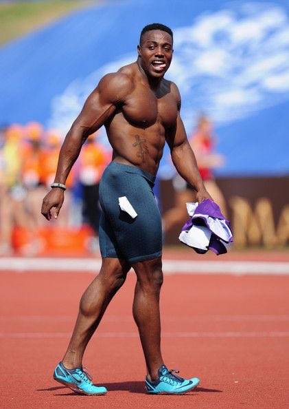anofinity's tweet photo. @spencerconway16 @a6737_a @pnwguerrilla This has to be rage bait haha — humans are the mammals LITERALLY built for running long distances (Upright bipedal gait, sweat glands, &amp; regain stamina while running) 

Also the fastest runners (sprinters) are some of the strongest athletes on the planet lol https://t.co/7LVRm9EdRE