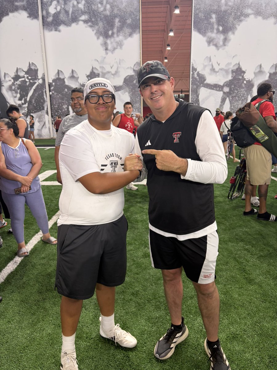RickyHidalgo60's tweet photo. Blessed to have attended the Texas Tech Football Camp this Sunday! Huge thanks to @ClayMcGuireTTU for the O-line coaching. Got to meet some TTU linemen and have great conversations. Grateful and fired up to keep grinding! #WreckEm
@CoachFrontz @CoachPM_ @BeauAvila_35 @EHSFalconFB https://t.co/vku7Fs7pYJ