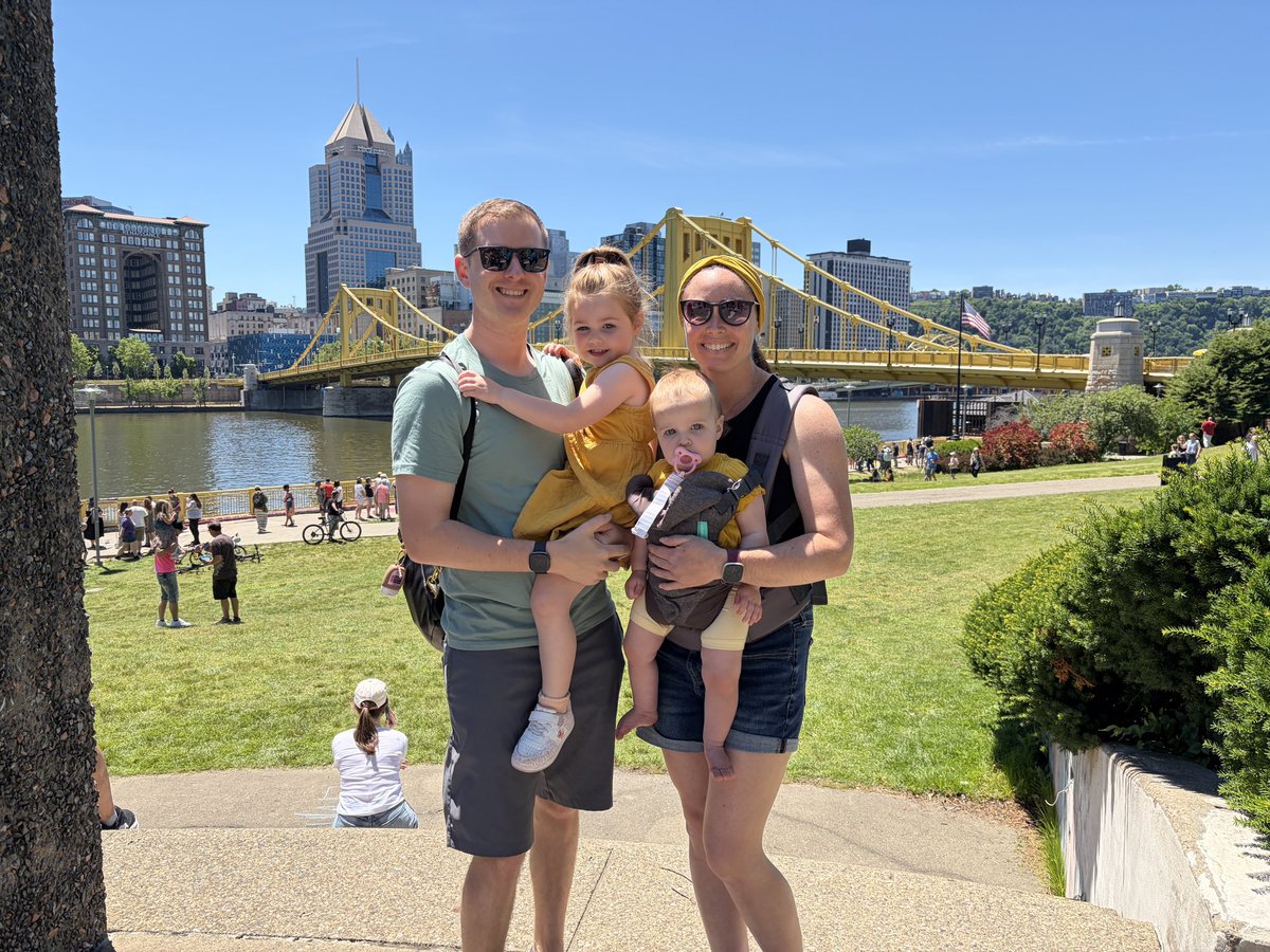 ScottSwegan's tweet photo. Beautiful weekend in Pittsburgh! 

Kennedy and Kamille had a blast at their first @Pirates game today! https://t.co/nSSDU5F9Pa
