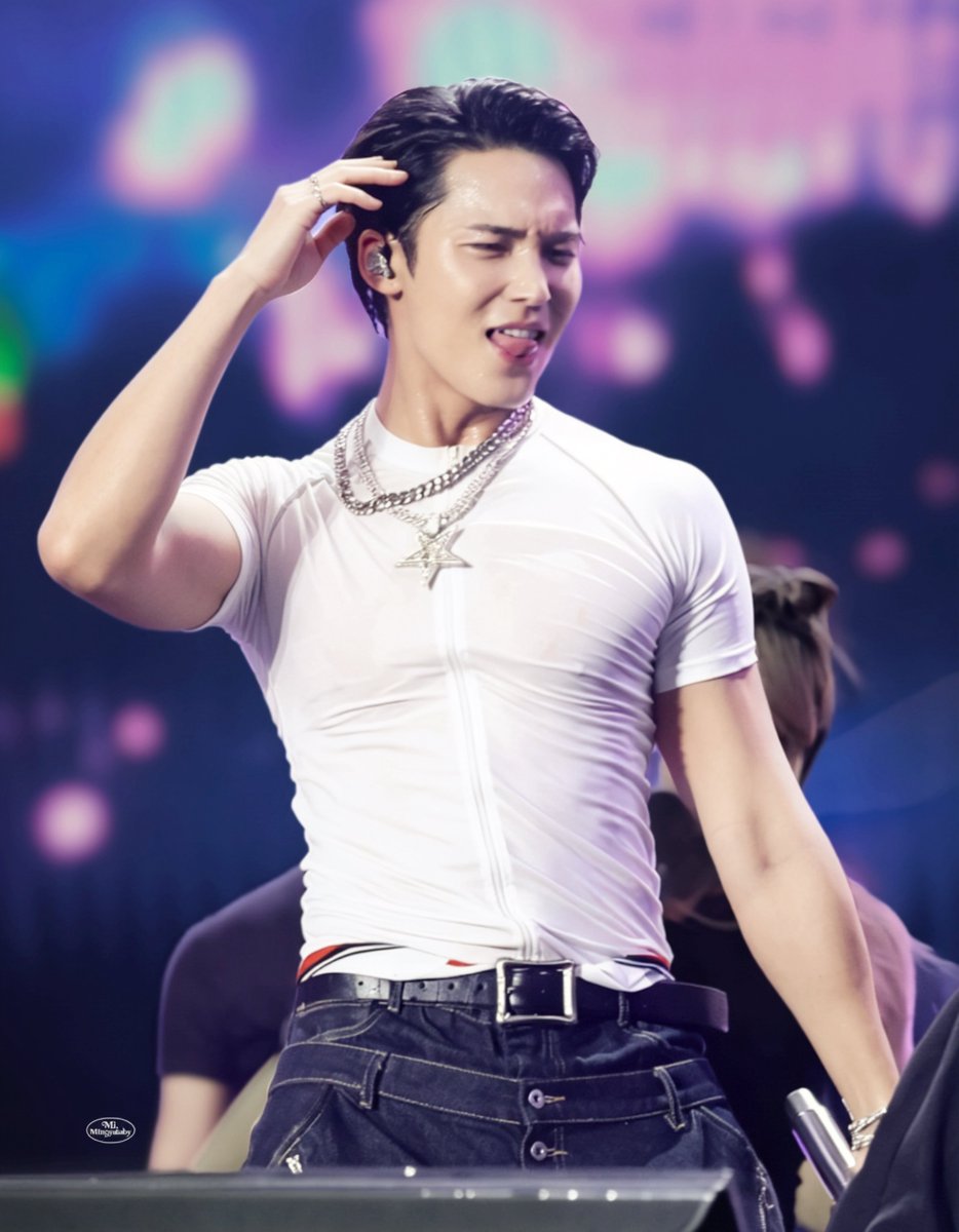 mi_mingyubaby's tweet photo. 260531 CxM Mingyu at DAY 2 of 2026 AsiaTop Music Festival https://t.co/hFqfr2MJvv