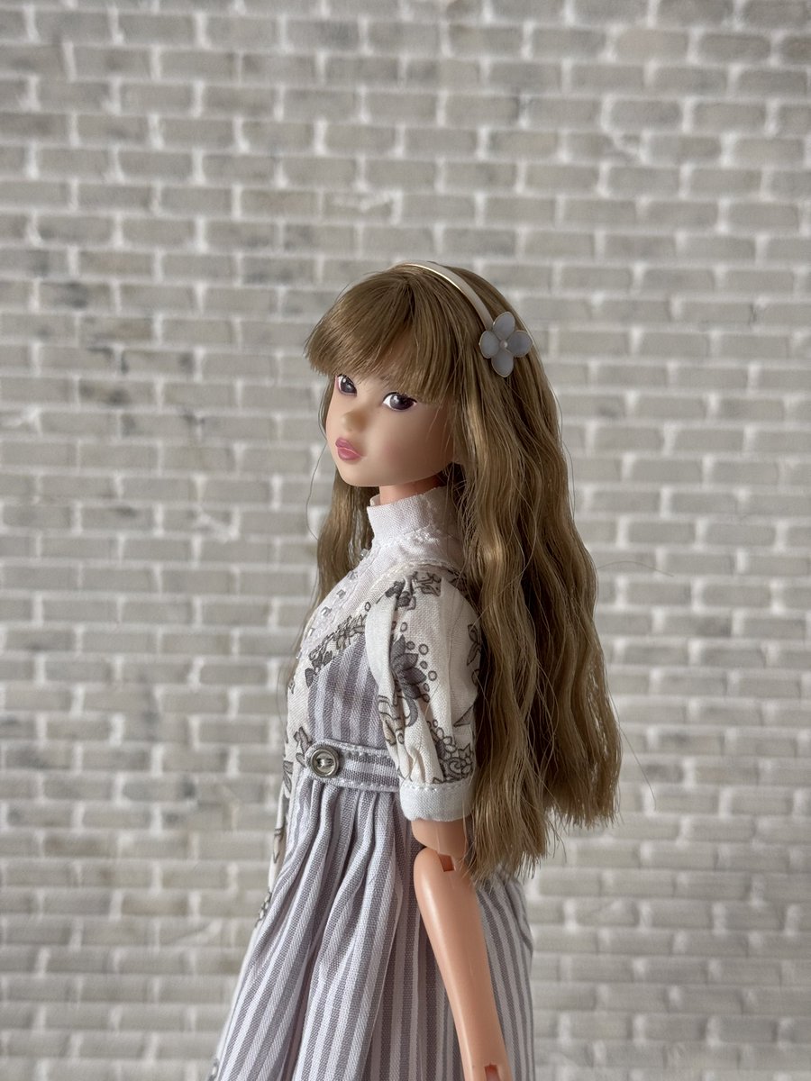satton510's tweet photo. ドールショウ 戦利品🥰
メイプリルさん作、ワイヤーアートのカチューシャ✨
私の後ろに出店されていてお話ししたのですが、ワイヤーとレジンを組み合わせたアートな作品がたくさんでした🥰 https://t.co/55DnL1wz4x