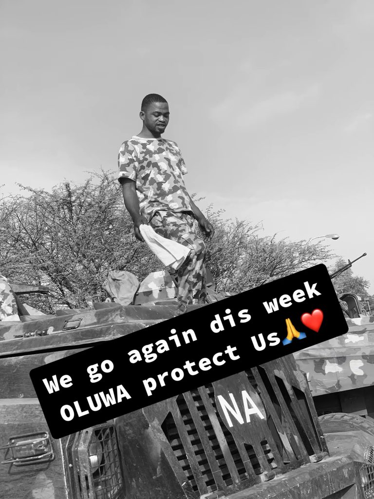 ESheylet's tweet photo. Pray for us NIGERIANS 🇳🇬🇳🇬🙏🙏🙏😭🙏🙏🇳🇬🇳🇬🎁🎁we are going again 

More protection on us (Amin)🙏🙏🙏🎁🎁🎁#NigeriaWillRiseAgain #naija #military #StudentGuidance https://t.co/7Gvb0D7iva