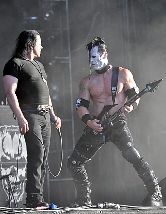 EugWSerra's tweet photo. Happy birthday to Glenn Danzig! #GlennDanzig #TheMisfits https://t.co/r20DgM0eJE