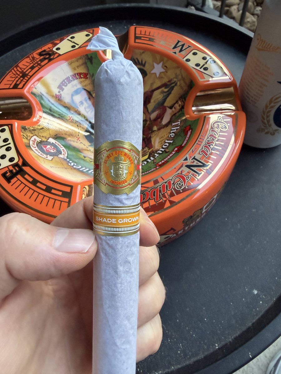 MbQdog's tweet photo. Finishing off the weekend! https://t.co/ZdpeFZJoau