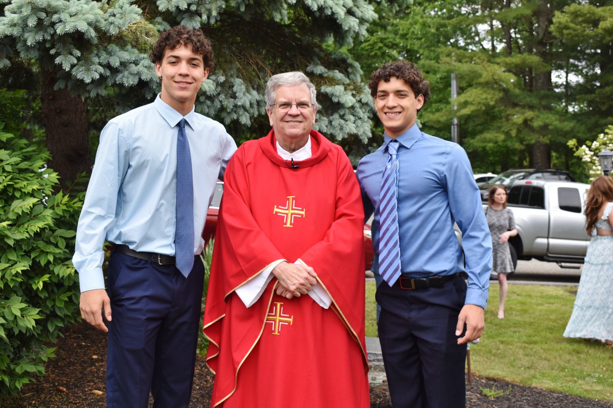 AveMariaParish's tweet photo. Congratulations to the newly Confirmed at #AveMariaLynnfield's St. Maria Goretti Church! https://t.co/YleQqo4bjE