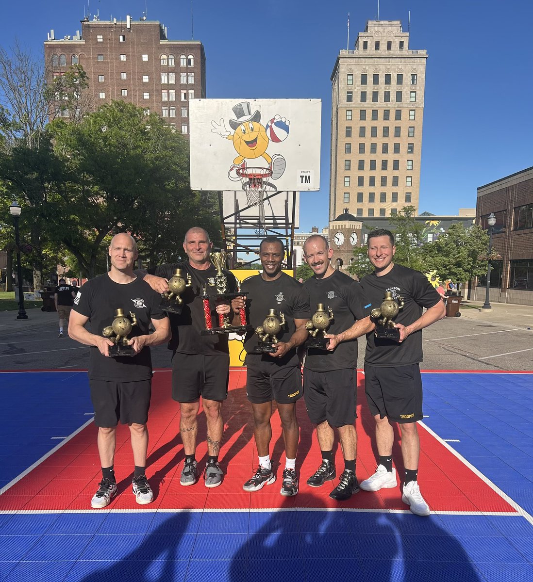 MSPFirstDist's tweet photo. On Saturday, May 30, Team MSP competed in the 2026 Gus Macker 3-on-3 Heroes Basketball Tournament in downtown Jackson bringing home the championship trophy!
Congratulations to our Heroes team on an outstanding performance. Great job representing the Michigan State Police ! https://t.co/Jqp0IwunHd
