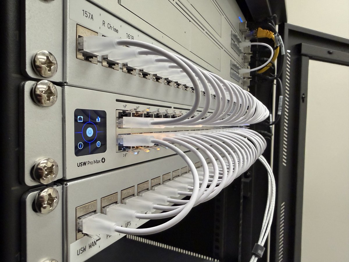 AdiumTech's tweet photo. This rack came together nicely and it swings open for easy access in the back. Just wish it came in silver!

Full console redundancy using the WAN switch and two UDM Pro Max’s in shadow mode. https://t.co/2bs5bA8SZR