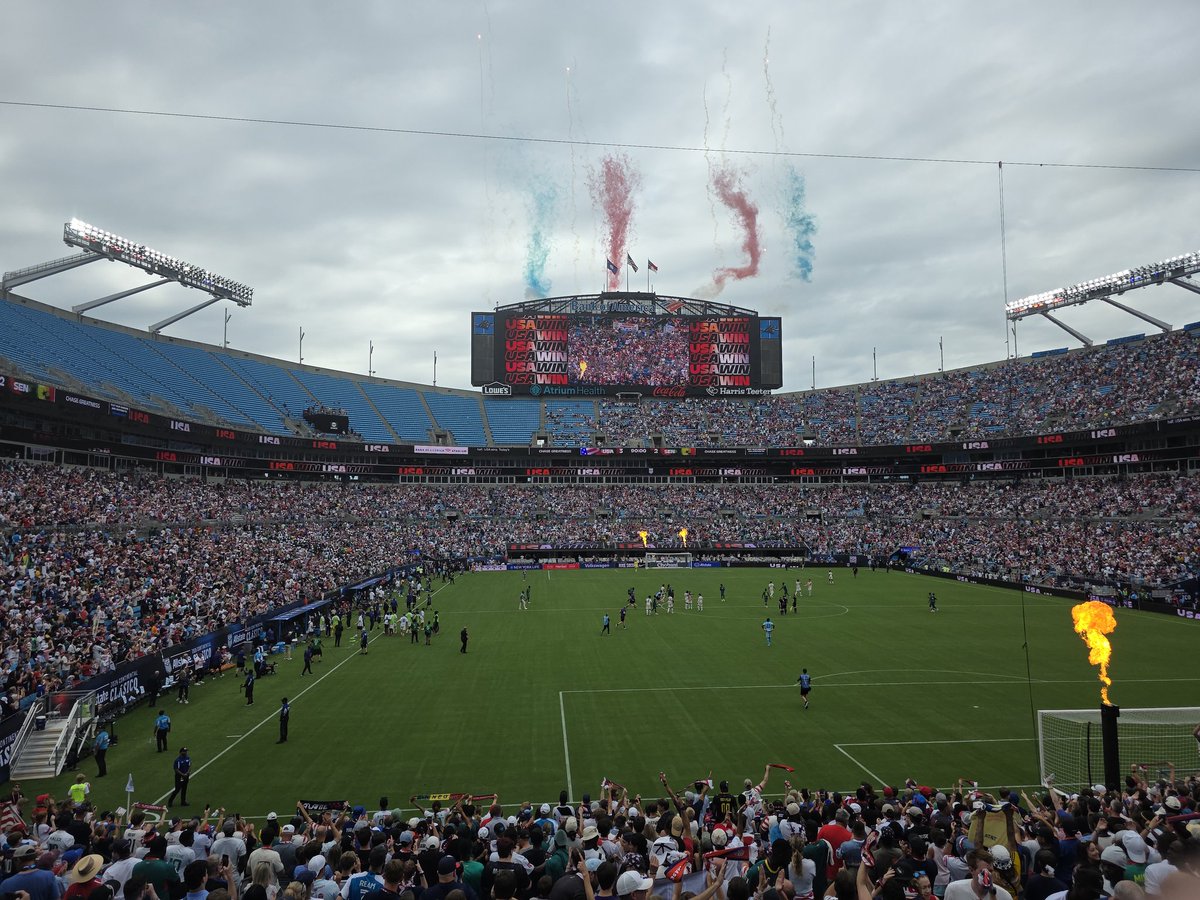 TriFalcon's tweet photo. @USMNT Extremely entertaining match. Best of luck to @USMNT at the #FIFAWorldCup https://t.co/dg1PVqz2ss
