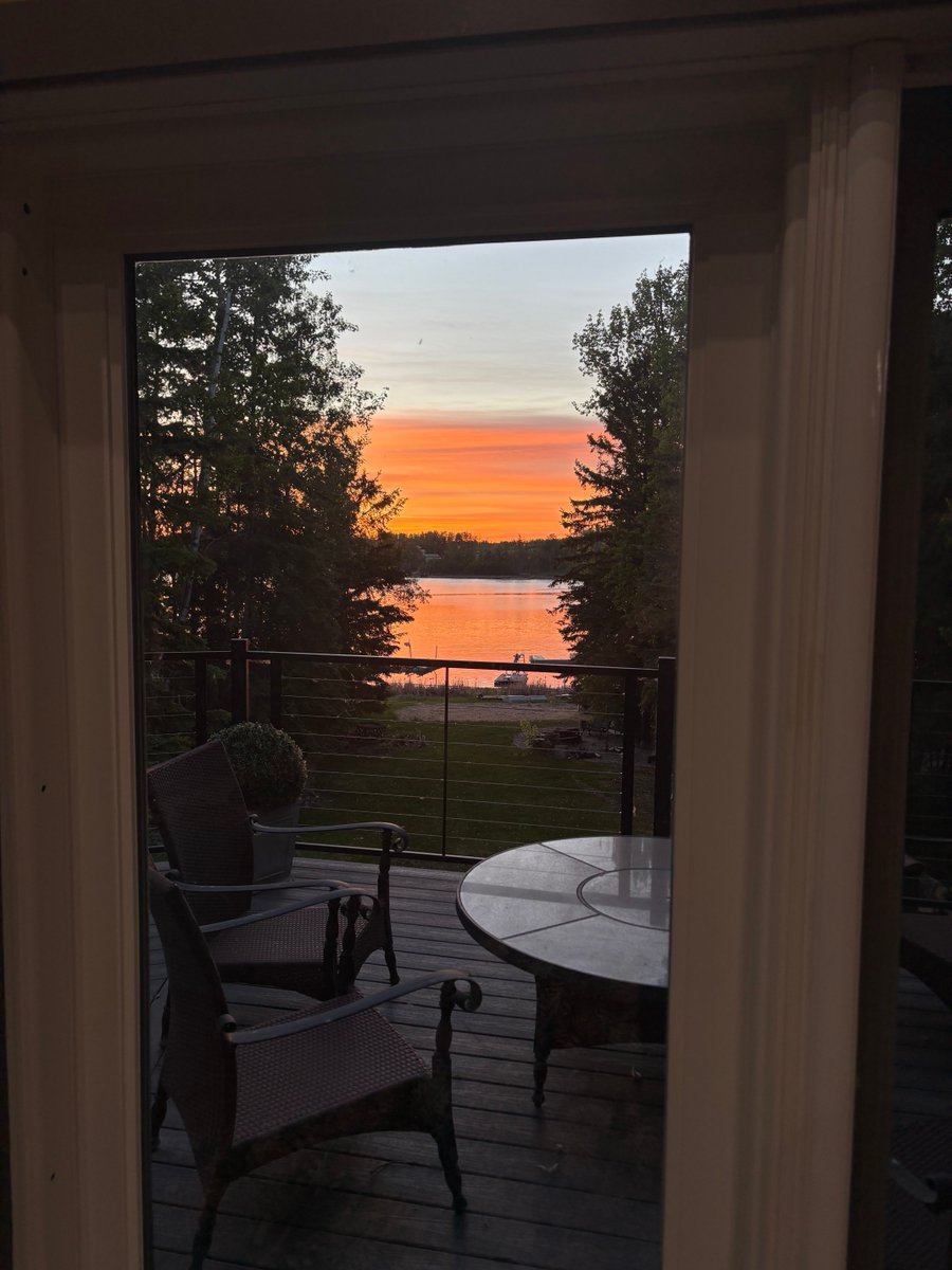 TeresaSpinelli's tweet photo. Lake Life ❤️ https://t.co/23tsIem0nV