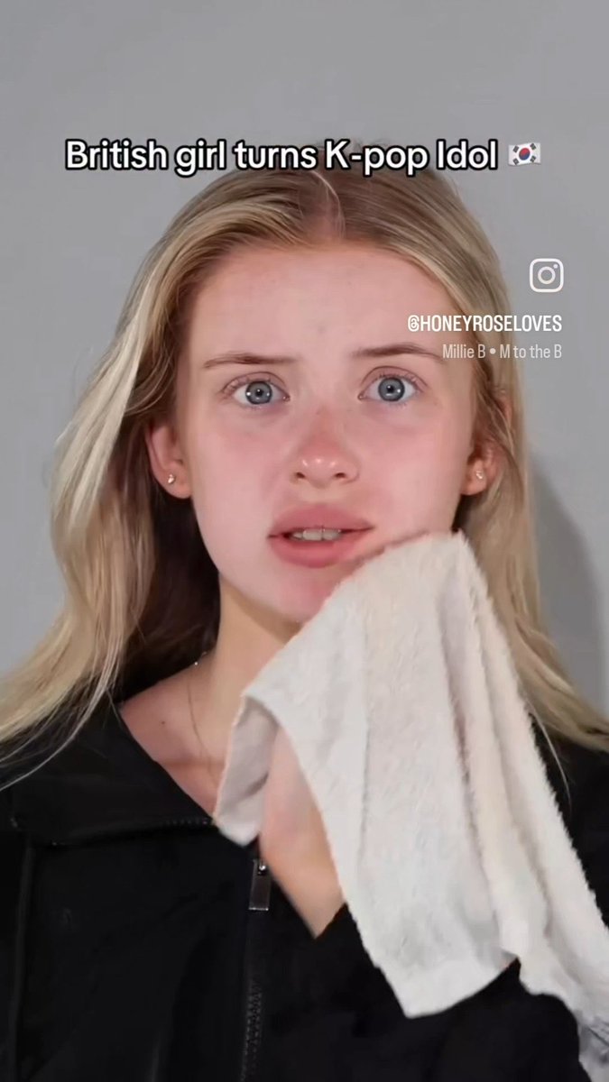 EmpireEnjoyer3's tweet photo. Begging White women to realize they look better with little makeup than with a transgender cake level of goop on. https://t.co/JuHSnf9VWA