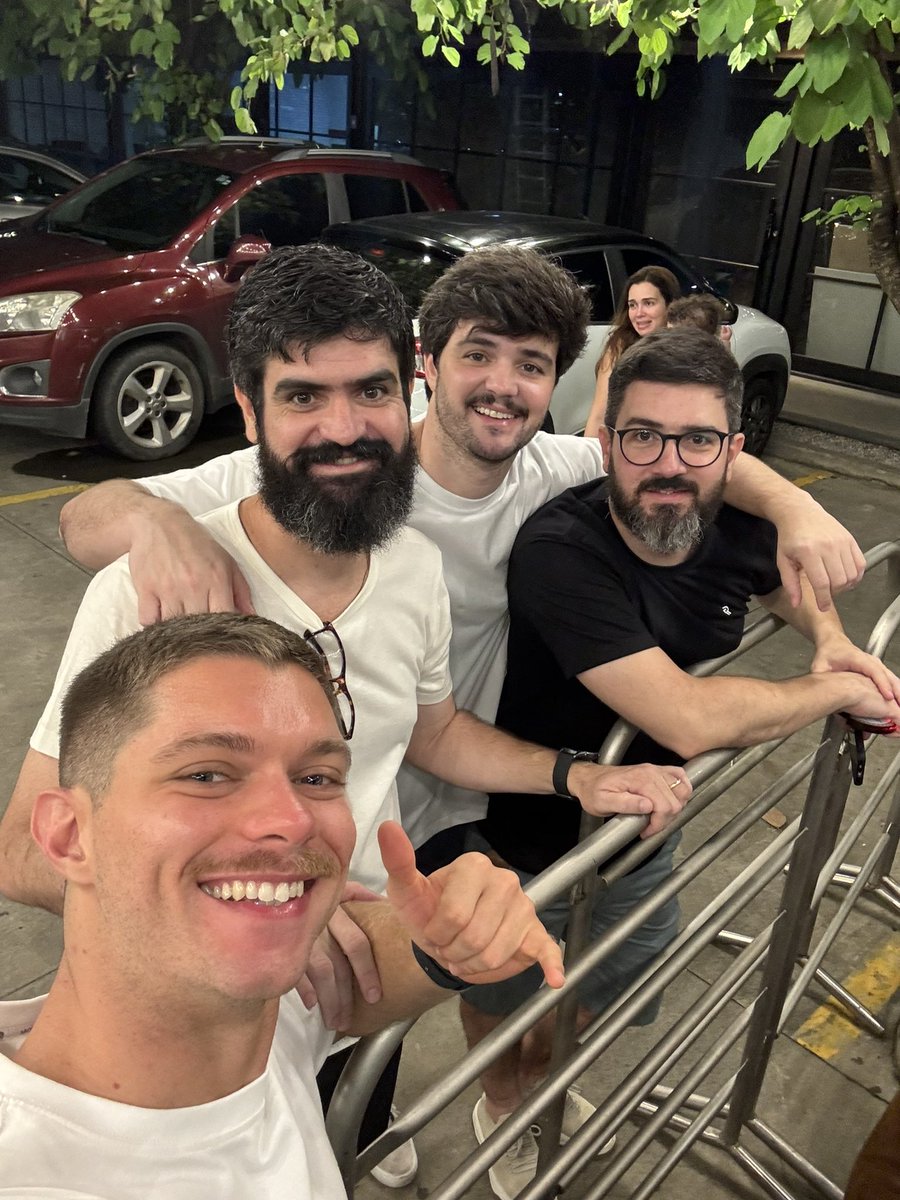 andrecaa's tweet photo. su só tenho irmão bonito! https://t.co/xZjX6gS4JL