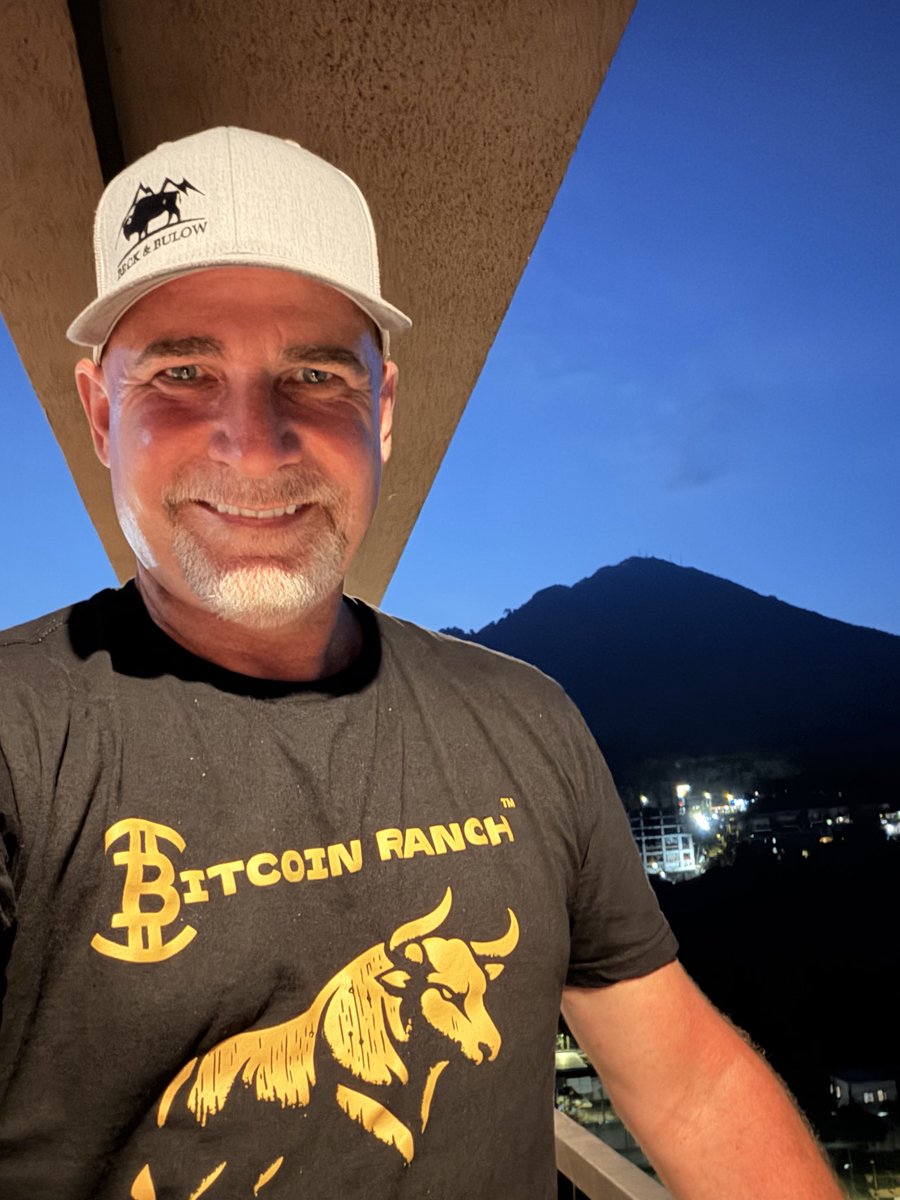 TomTaberHODL's tweet photo. @bitcoin_ranch @RedAngusAmerica @AngusAssoc @BeefUSA @beefinitiative @Beef Thanks for the shirt and great conversation in Vegas. 

I’m enjoying it tonight in El Salvador 🇸🇻 https://t.co/AxsmIPNvN0