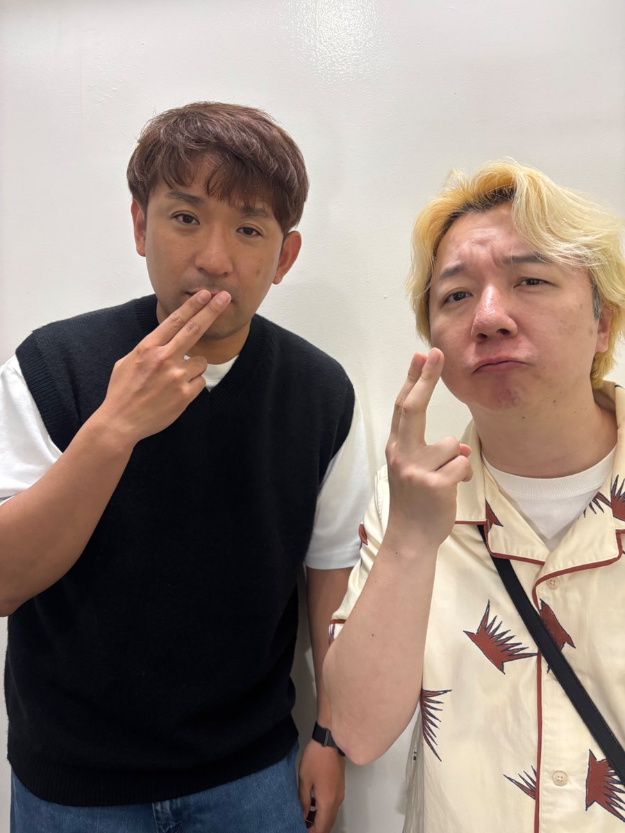 LightningC0707's tweet photo. #48 【サントリーと三井不動産と矢端】

喫煙者のみなさん。
連れタバコは好きですか？

✔ 国文学科が説く「おパンツ」
✔ 続？DJ松永とサッカー
✔ 世界一はメッシだけ
✔ 「ららぽーと豊洲」革命中
✔ SANWAにベルクにEggs 'n Things 
✔ さわだ飯店も?!

▼ハッシュタグ
#相田酒井ライカタ https://t.co/ED3lq8TliG
