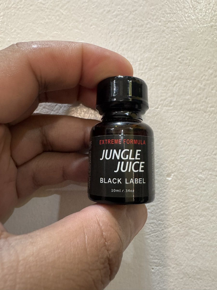 PopperKingPH's tweet photo. JUNGLE JUICE Black Label sold 🔥
📍Sto. Tomas, Batangas

#PopperKingPH
#PopperPhilippines
#LagunaPopperPH
#Poppers
#AlterCalamba
#AlterLaguna
#AlterPhilippines https://t.co/X8KotQVwLO