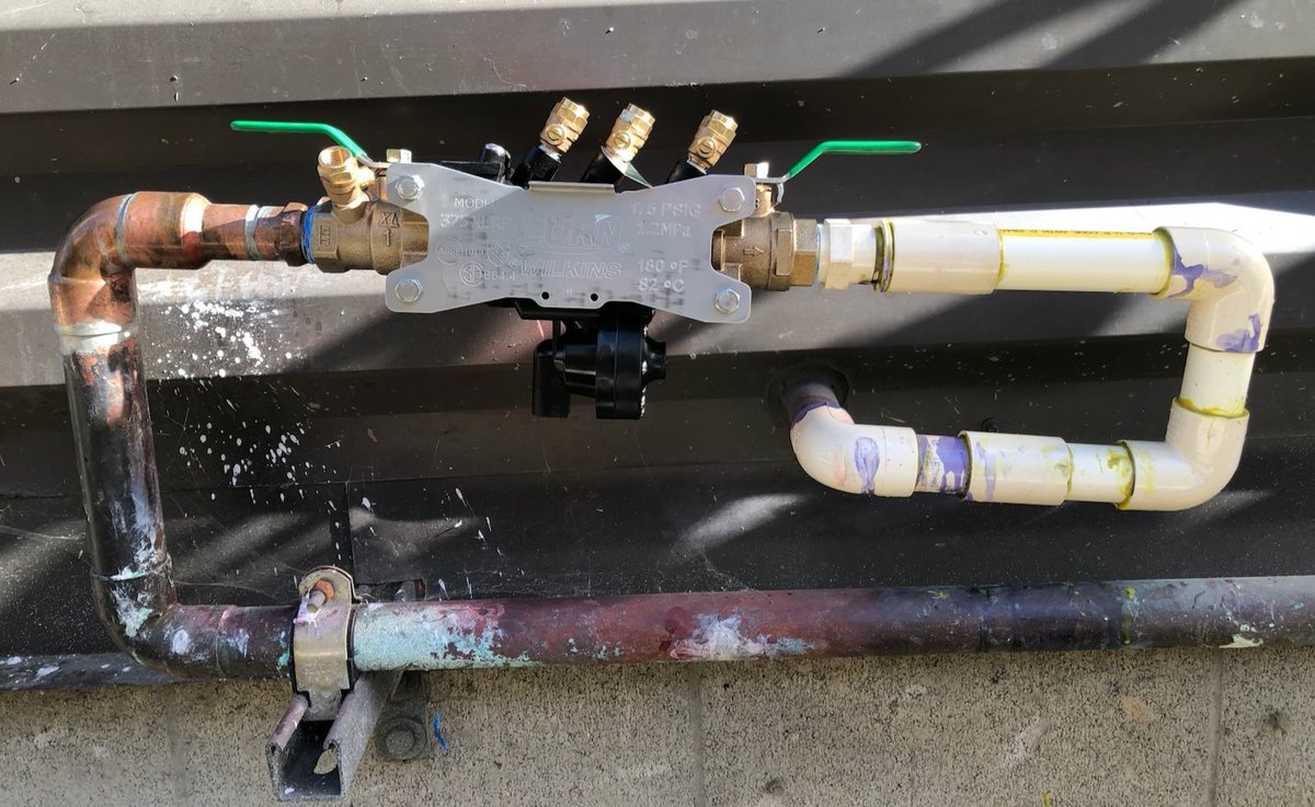 BJproperties's tweet photo. The fix:

Lower the value of the metal and make it harder to steal.

$1,500 repair cost.  

Tenants are inconvenienced while they wait for the water to get turned back on because some idiot wants $40 worth of brass scrap metal. https://t.co/3DPZfPE36u