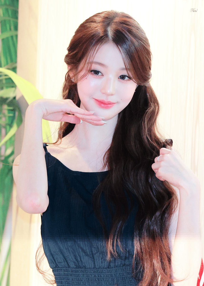 forone999's tweet photo. 260529   
#아이브 #IVE #장원영 #원영 
#WONYOUNG #JANGWONYOUNG 
#ウォニョン https://t.co/BQp3eh1zH0