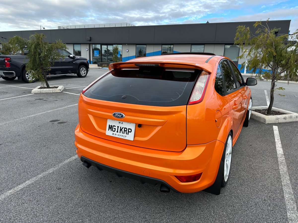 syntholly's tweet photo. @cowboyprincess_ wait real?! 
this is an eu/au model so technically considered the real mk1 (mine is even more technically the facelift mk1) which us didn’t see!! https://t.co/NeQuQtCIUy