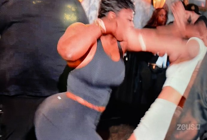 RihannaRelease's tweet photo. Big Lex finally met her match with Ciroc #BaddiesUSA #BaddiesUSAChapter2 https://t.co/B67UfGsPFI