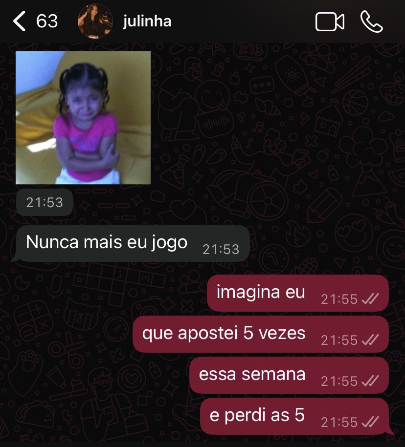 dudapst_'s tweet photo. minha prima apostou pela primeira vez e perdeu KKKKKKKKKK https://t.co/5WnQ1ivNh7