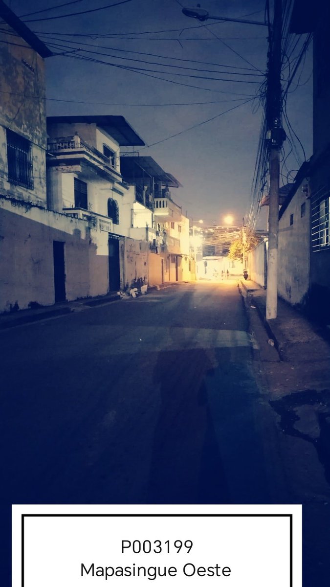 Conspicuo301's tweet photo. Señores @servicioscnelep Por favor arreglar luminaria P003199 Mapasingue Oeste callejón 7mo.  Muchas gracias. 
@CNEL_EP @JuanCarlos_Blum @josearevaloec @goberguayasec  @huagranaupa @Perspicuo
#Guayaquil https://t.co/Xu9QttVJiM