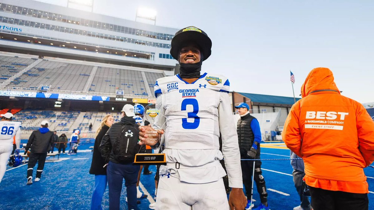 CaineWoods2028's tweet photo. Blessed to receive an Offer from Georgia State University!!!
@Dalton_Cats_FB  @CoachMikeEason @RWi11iams @GeorgiaStateFB @CoachSzpor @caprewett @__AustinButler @TomLoy247 @Dale_Dowden @RecruitGeorgia @CalebSisk_ @CoachWoods41 @CarlisleFunk https://t.co/FQJYGP9m2L