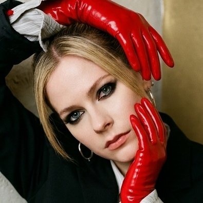 pmvnul's tweet photo. Avril Lavigne Fakeshoots II https://t.co/bbTtZflhdq