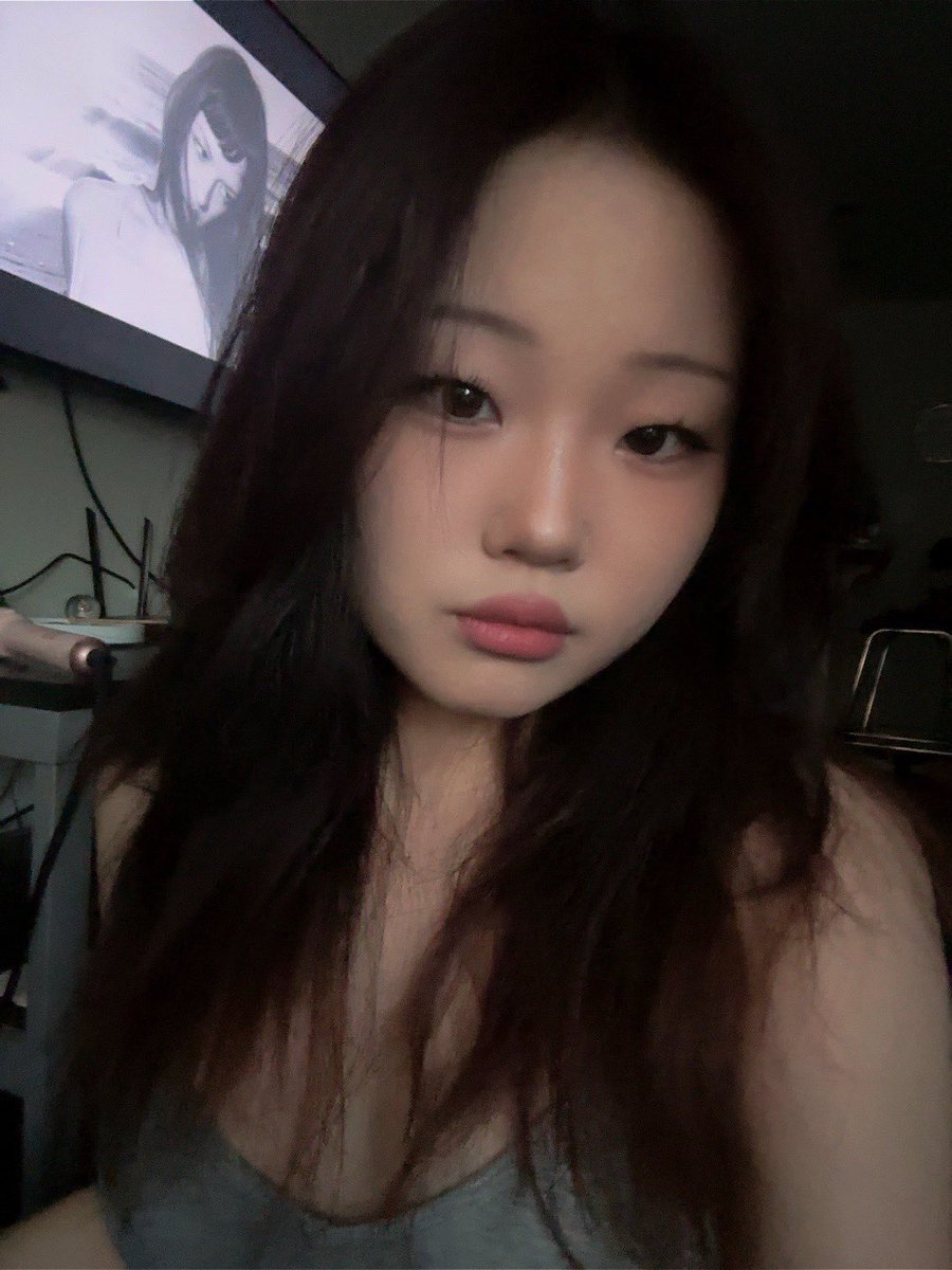 sieun1e's tweet photo. larpmaxxing https://t.co/hIaNOiV9ct