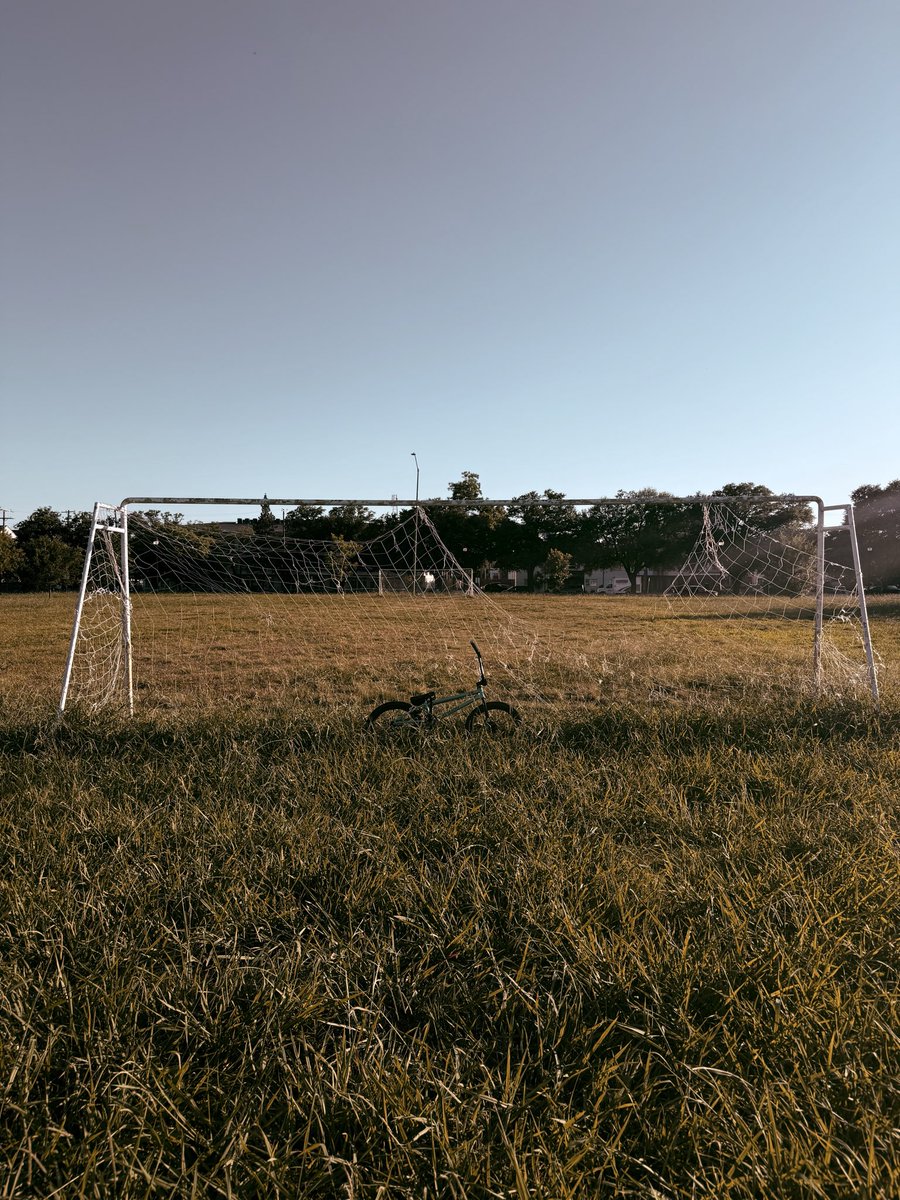 iamthezizz's tweet photo. What’s everyone’s predictions for the FIFA world cup in #Dallas ? https://t.co/8zYCkEsu3v