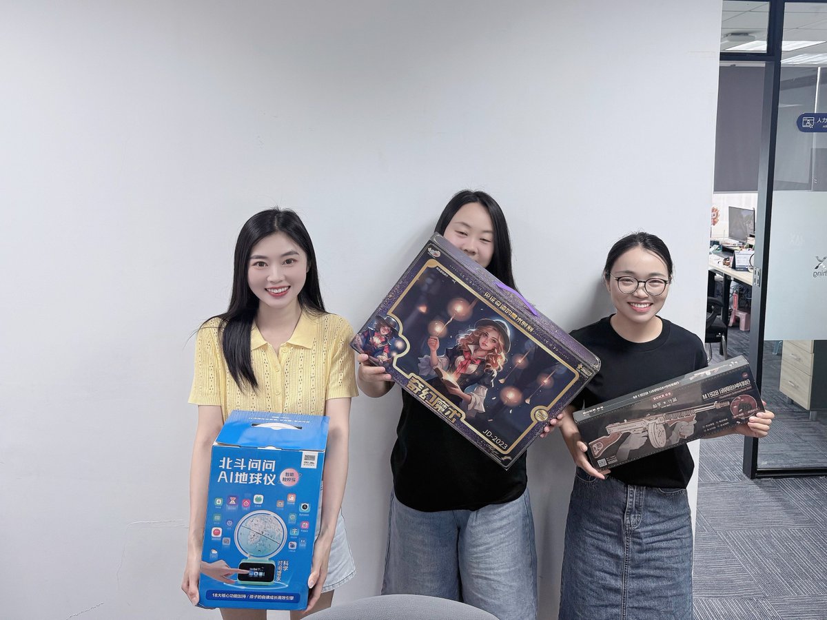 SUMAX57667596's tweet photo. As Children's Day approaches,
SUMAX has prepared special gifts for the children of our employees.

Happy Children's Day – to the little ones, and to the young at heart. 💝
#SUMAX #AutomotiveParts #TimingChain #Engineering #OEM #childrenday https://t.co/tZr0q3PKqW