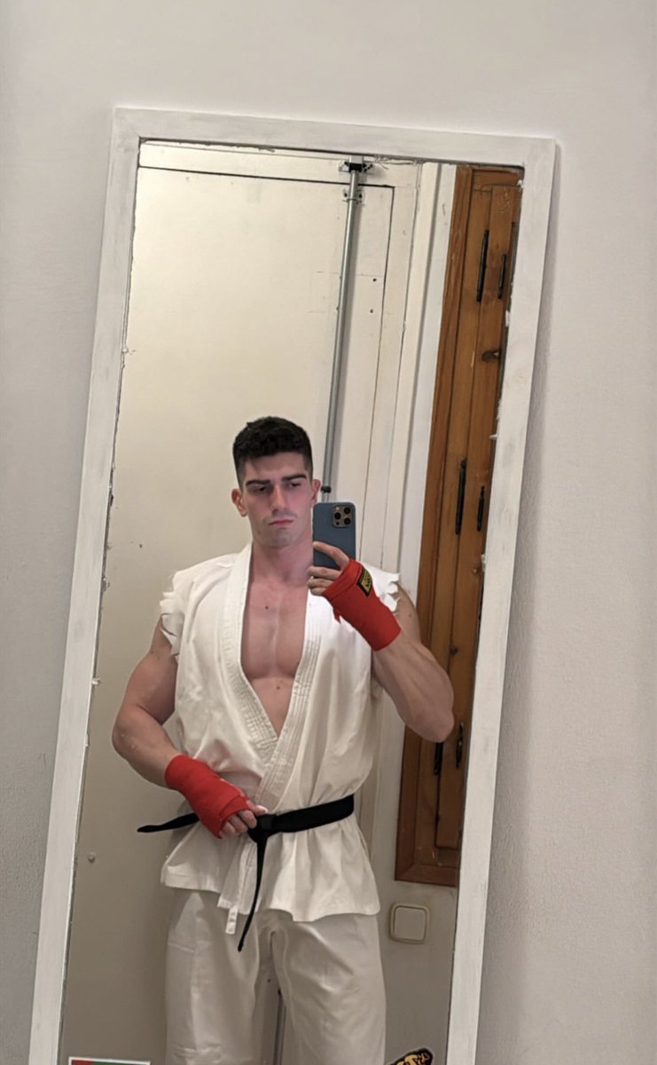 alphaadam889's tweet photo. Who’s ready to be my fucking punch bag 😈😈😈😈😈
Retweet and be ready for your king 👑 😈👿💪 https://t.co/FqRC1gwZTt