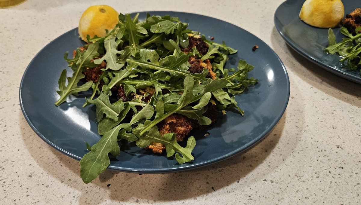 shiggins03's tweet photo. POV: You made @ryenarussillo chicken milanese for dinner

@barstoolsports @TheRyenRussillo https://t.co/jCCQlp6lmB