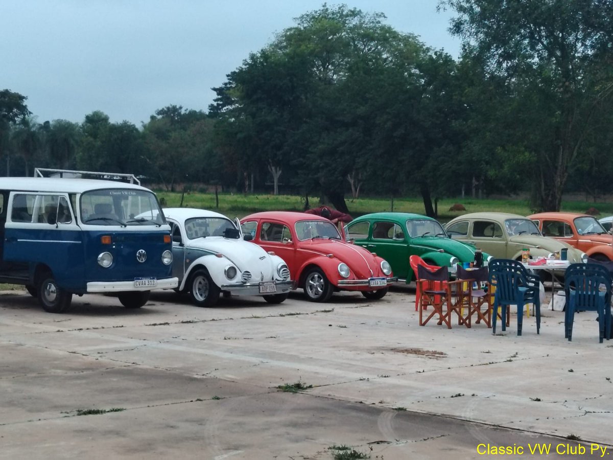 CVWC_PY's tweet photo. Hoy realizamos nuestra 1ra reunión para organizar nuestra Expo Classic 2026, además de ver el local y crear los grupos de trabajo, compartimos una rica merienda. Agradecemos a los socios que participaron en la misma. #expoclassic2026 #volkswagenparaguay #classicvwclubpy https://t.co/hk2sJEwi3K