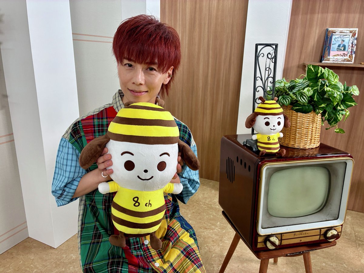 UHB_PR's tweet photo. ／
きょう6月1日(月)
深夜0時40分から放送⏰🎶
『 tanto musik 』
＼

国内外で注目を集めるロックバンド
「ASH DA HERO」から
札幌出身のベーシストSatoさんが登場👏

先週リリースされた新曲
「BELIEVERS」について
お話していただいてます🎵🎧

新曲のMVもたっぷり放送📺
お見逃しなく🔥

#tantomusik
#タントムジーク
#ASHDAHERO
