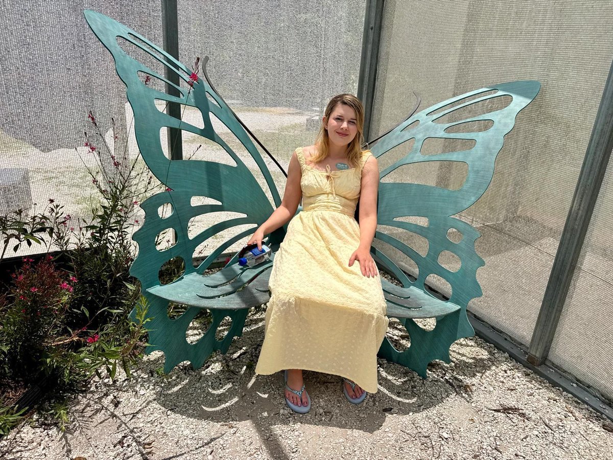 ATKGirlfriends's tweet photo. Did you know that butterflies taste with their feet? You know you'd love a taste of these pretty feet @Dez_Hansen 😏 Don't miss this fun date! 🥵  https://t.co/hSbKNhb63Z https://t.co/ZcUwxAQnfP