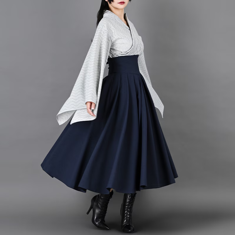 NOS_PROJECT's tweet photo. 【pick up】ジゼル・スカート　ネイビー

品格、華やか、女性らしい美しさ、３つのエレメントを持ったドレッシーなスカート。
タック分量を最大限までたっぷりといれることで、他にはないボリュームのあるフレアーとシルエットに。
https://t.co/QK2wW777wQ https://t.co/BHRuRRpScw