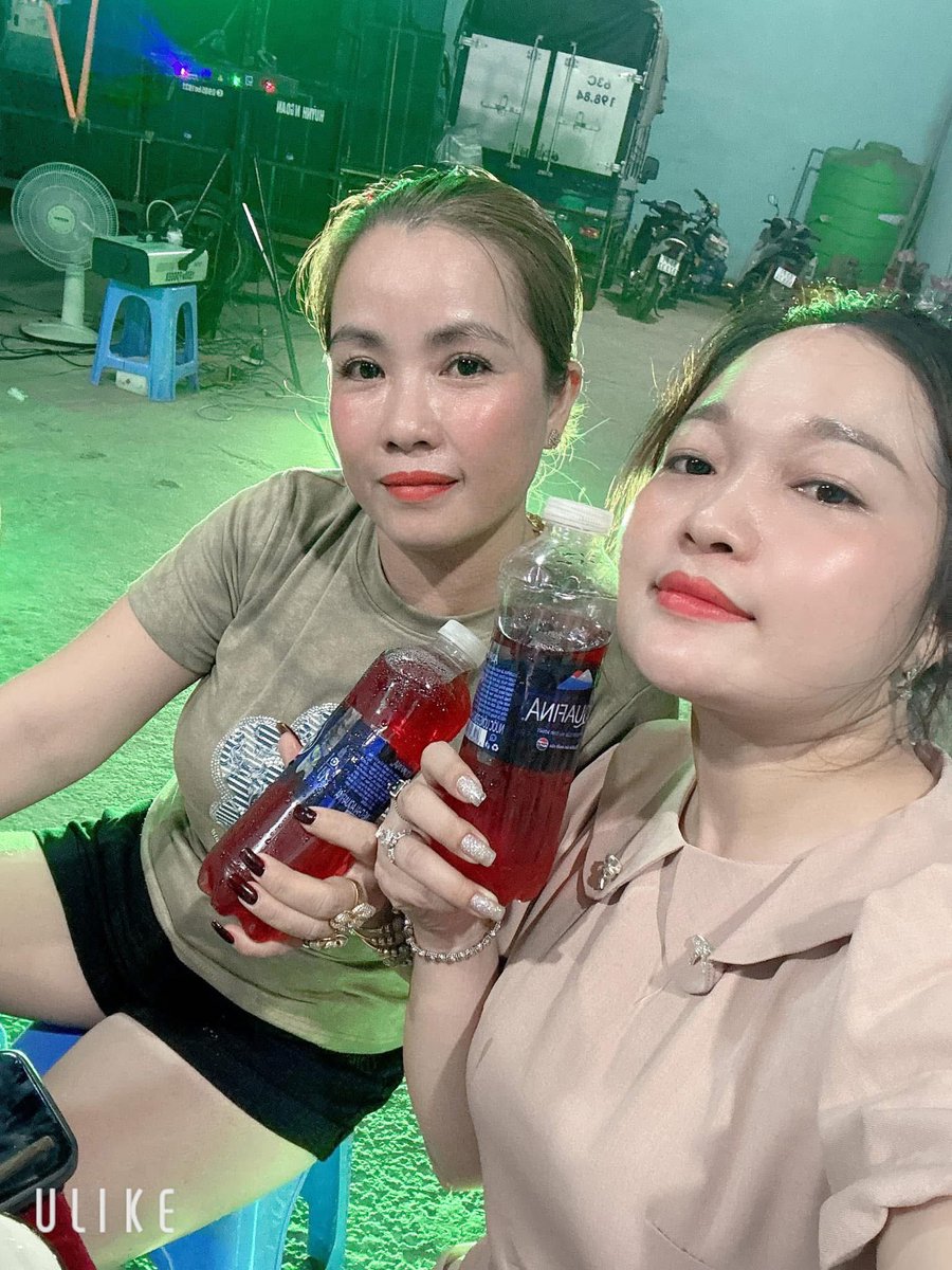 ThuU50's tweet photo. Cân 2 dc k
Sđt dưới bl https://t.co/Wgqj5H3wud