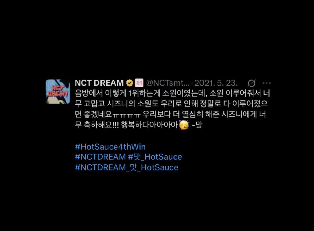 FromMarkviii's tweet photo. 마크는 정말 매 순간 진심이었던 것 같애..🥺 https://t.co/FAdKMp2vAK
