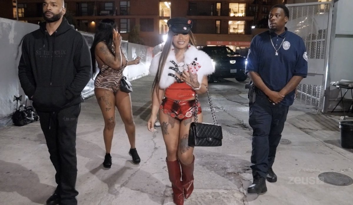 dojonikaa's tweet photo. 😍‼️ Stunna Girl makes her return to Zeus on tonight’s episode of #BaddiesUSAChapterTWO #BaddiesUSA https://t.co/IpERVoKFpE