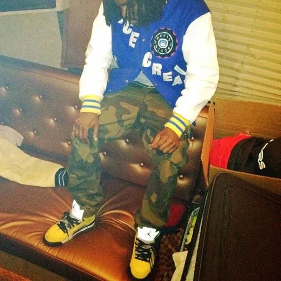 SciissorBlades's tweet photo. Possibly the flyest nigga of that era https://t.co/e6Ykh6tyOe