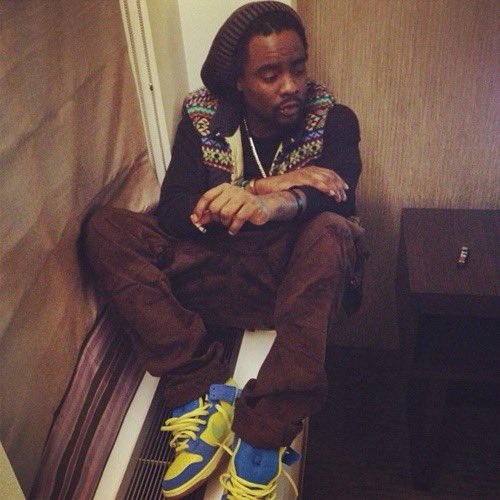 SciissorBlades's tweet photo. Possibly the flyest nigga of that era https://t.co/e6Ykh6tyOe
