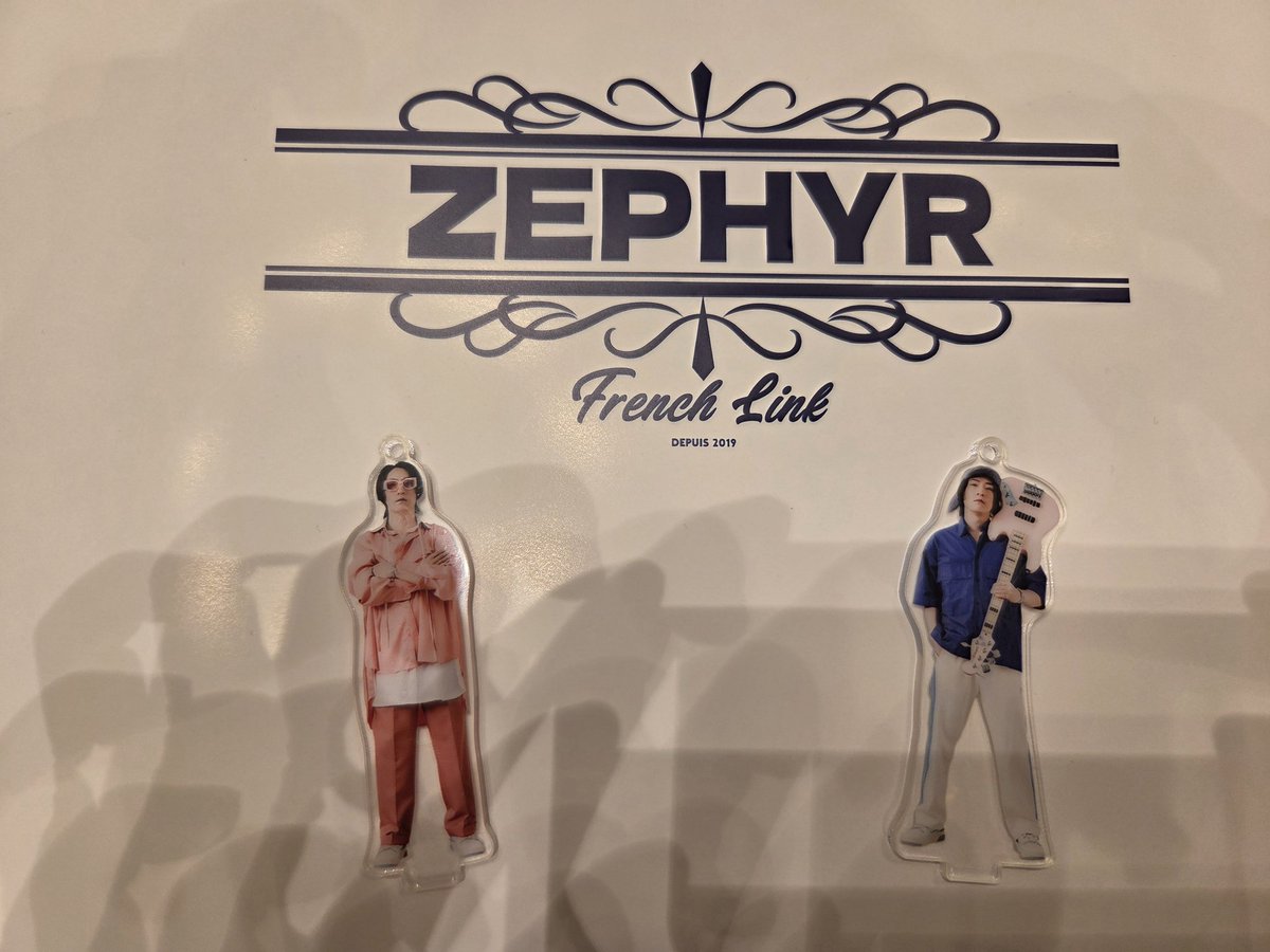 PopoRemin's tweet photo. ZEPHYR行って参りました🚌💨
京都らしく、蒔絵体験に平安神宮参拝⛩️、そして最高のランチパーティー✨
ビッケさんに信じられないぐらいのおもてなしをいっぱい受けました😭
ビッケさんや、推されてる方々が幸せになって欲しいと思いました💖 
 #ビッケブランカ
 #ZEPHYR https://t.co/wYxO5cfCro