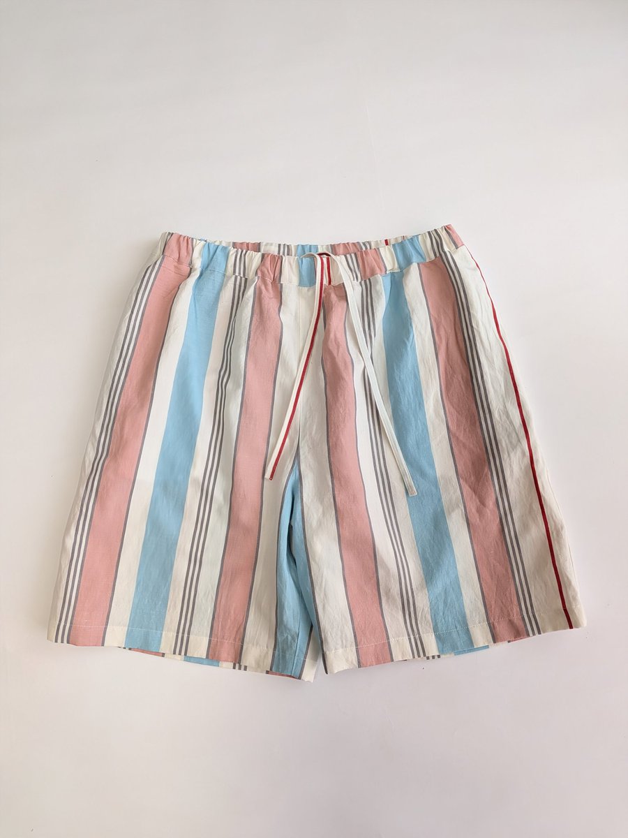tomomi_patterns's tweet photo. パパのショートパンツも作りました🪡
一反12.5mほぼ使い切りました◎ https://t.co/hfvpDA3Ar0